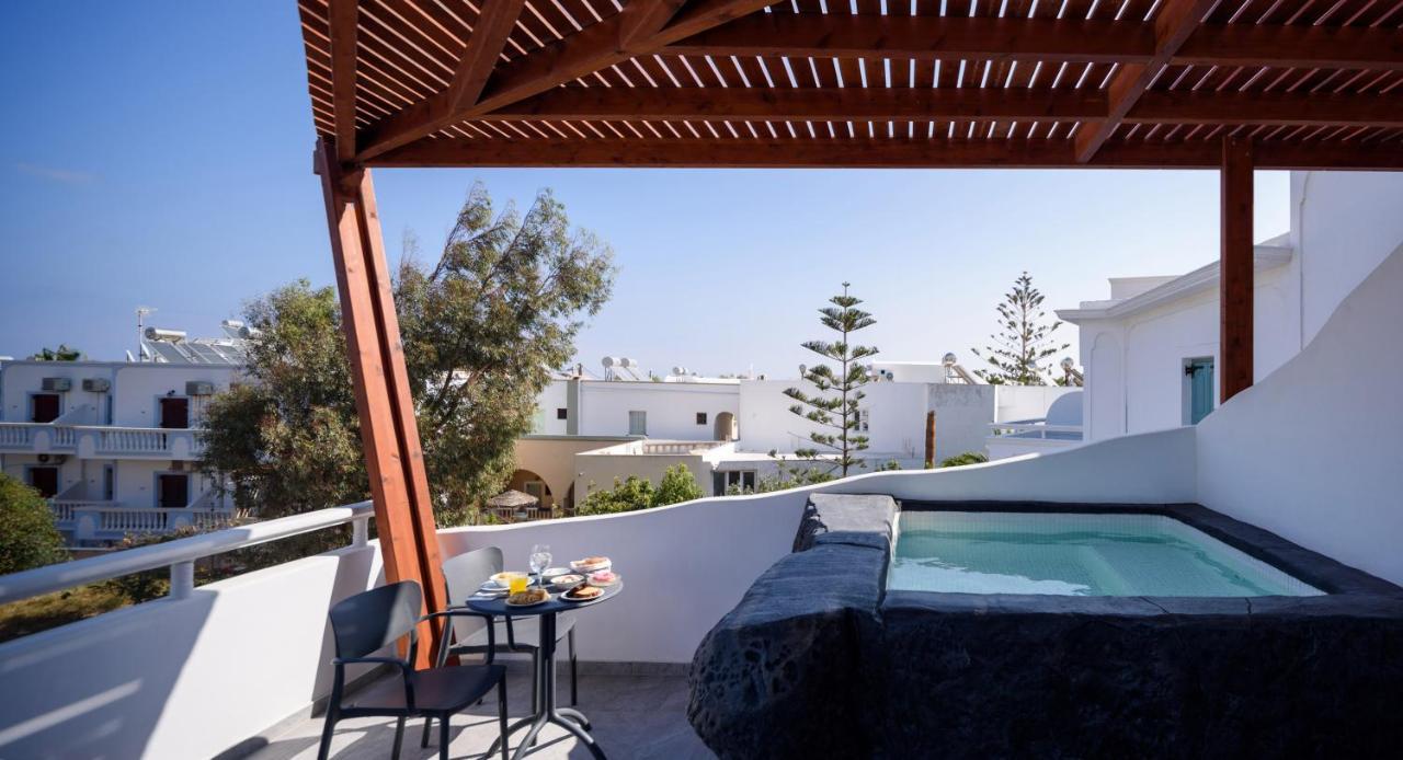 Armonia Hotel Kamari  Bagian luar foto